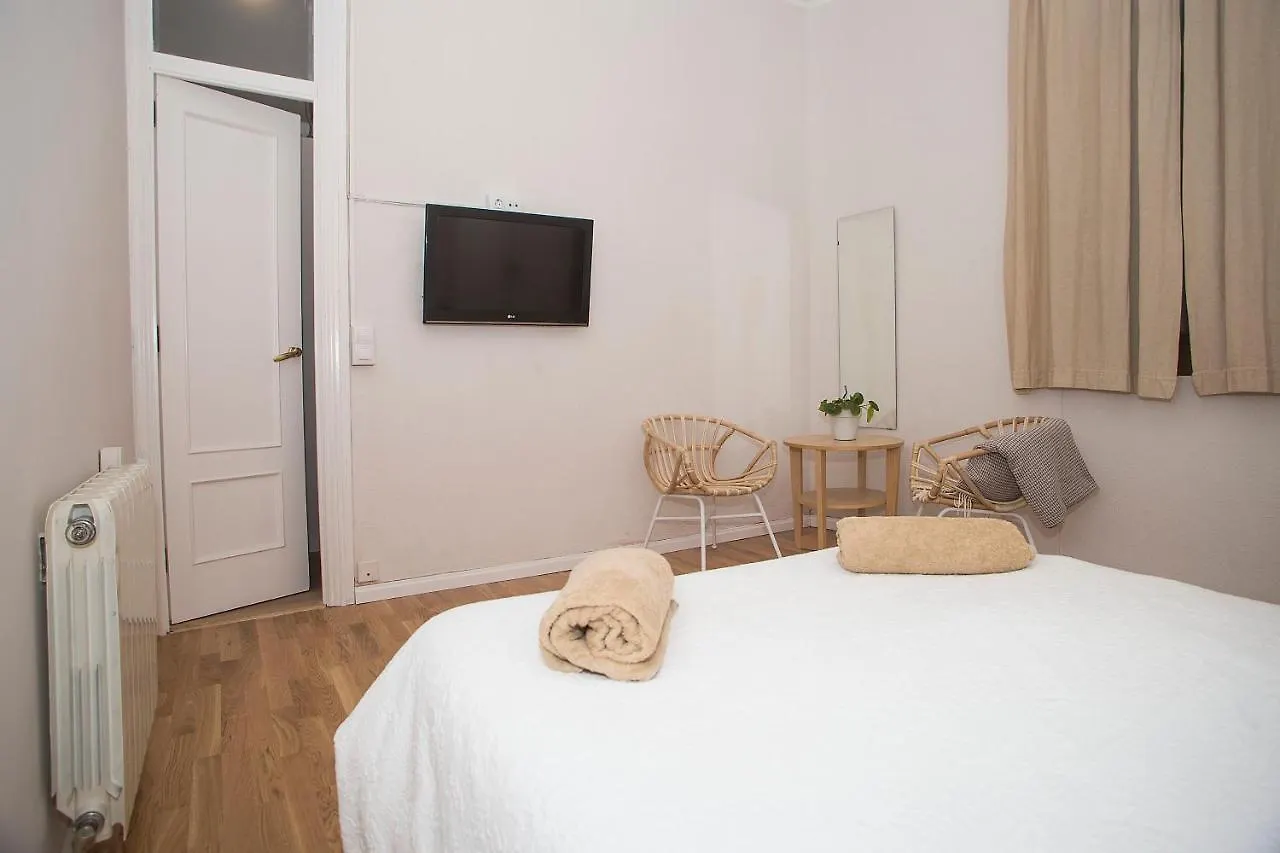 Mai & Maud Ronda Apartment Barcelona Espanha